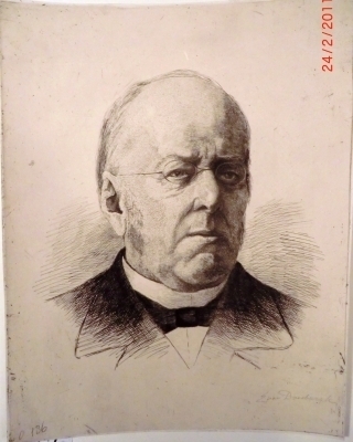 0186
<br/>
Man met bril
<br/>
<em>Doesburgh, Elsa van</em>