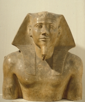 X033
<br/>
Koning Chefren
<br/>
<em>onbekend</em>